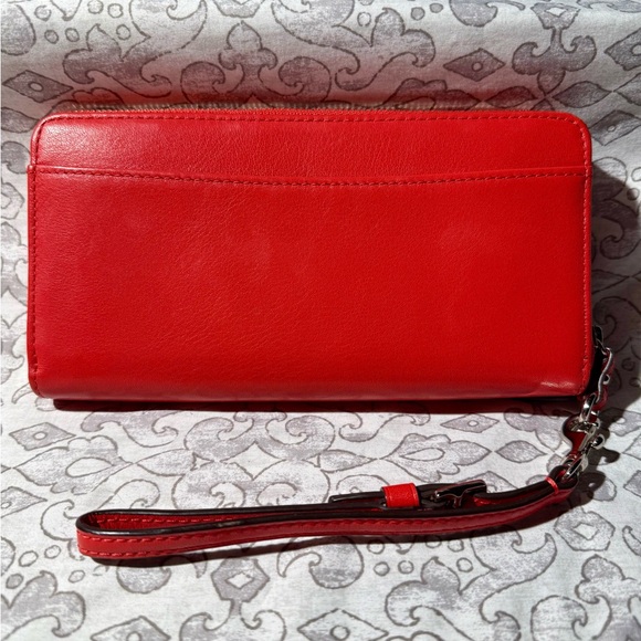 Coach Long Double Zipper Accordion Red Leather Wallet / Wristlet - EUC - Picture 3 of 11
